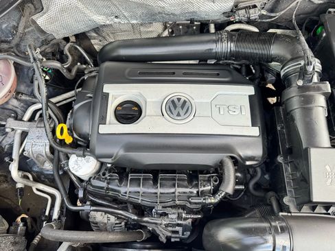 Used 2014 Volkswagen Tiguan SE image 39