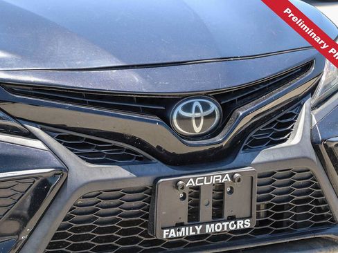 Used 2021 Toyota Camry SE FWD image 5