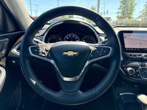 Used 2023 Chevrolet Malibu LT w/ Redline Edition FWD image 18