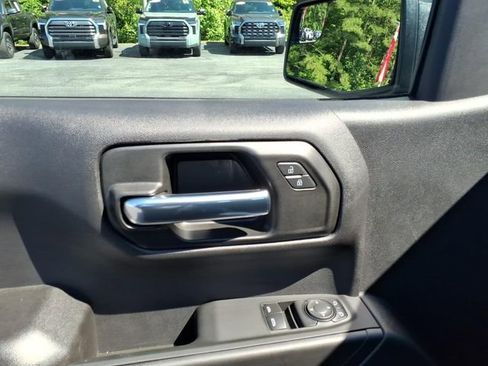 Used 2026 GMC Sierra 1500 Pro AWD/4WD image 7