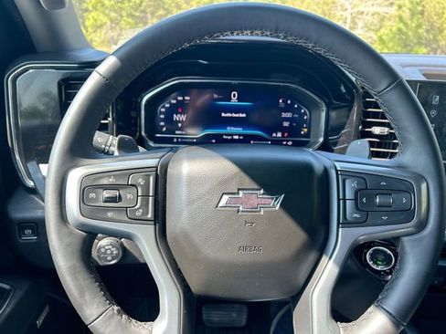 Used 2025 Chevrolet Silverado 1500 RST w/ Convenience Package II AWD/4WD image 18