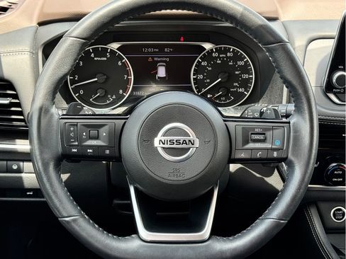 Used 2021 Nissan Rogue SL image 12