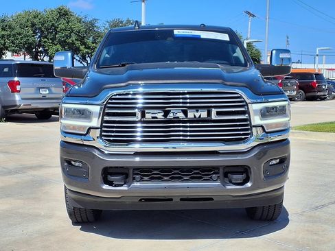 Used 2024 RAM 2500 Laramie w/ Safety Group AWD/4WD image 2