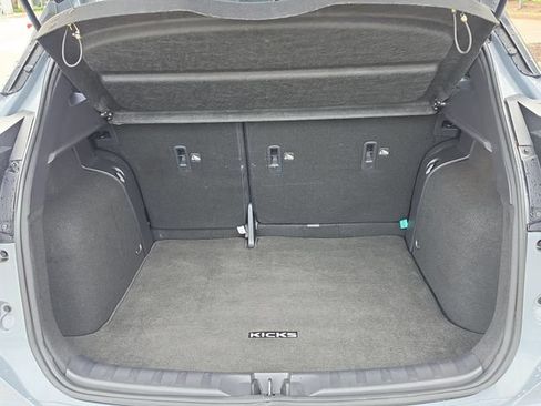 Certified 2024 Nissan Kicks SR w/ SR Premium Package FWD image 10