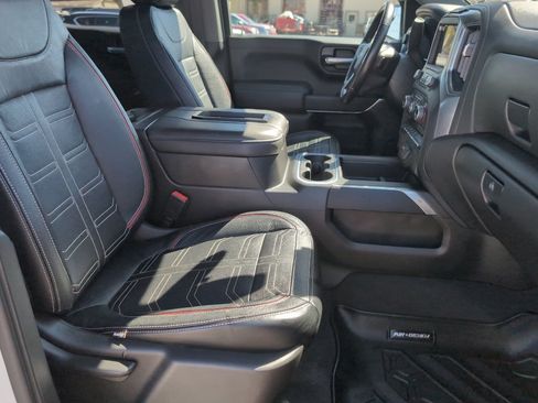 Used 2022 Chevrolet Silverado 1500 RST AWD/4WD image 23