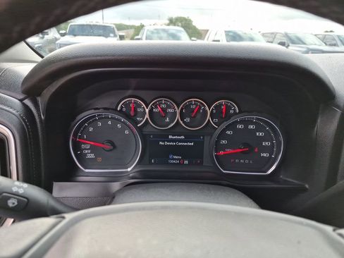 Used 2019 Chevrolet Silverado 1500 LT w/ Texas Edition AWD/4WD image 25