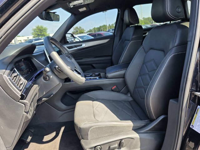 Used 2024 Volkswagen Atlas Cross Sport SE FWD image 9