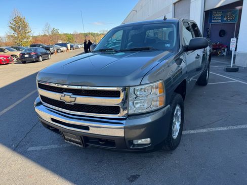 Used 2011 Chevrolet Silverado 1500 LT w/ All-Star Edition image 34
