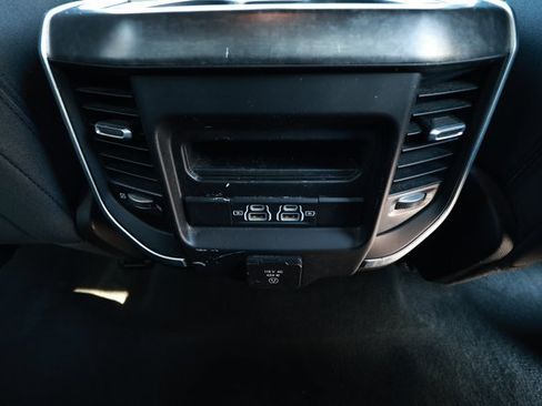 Used 2022 RAM 1500 Big Horn RWD image 31