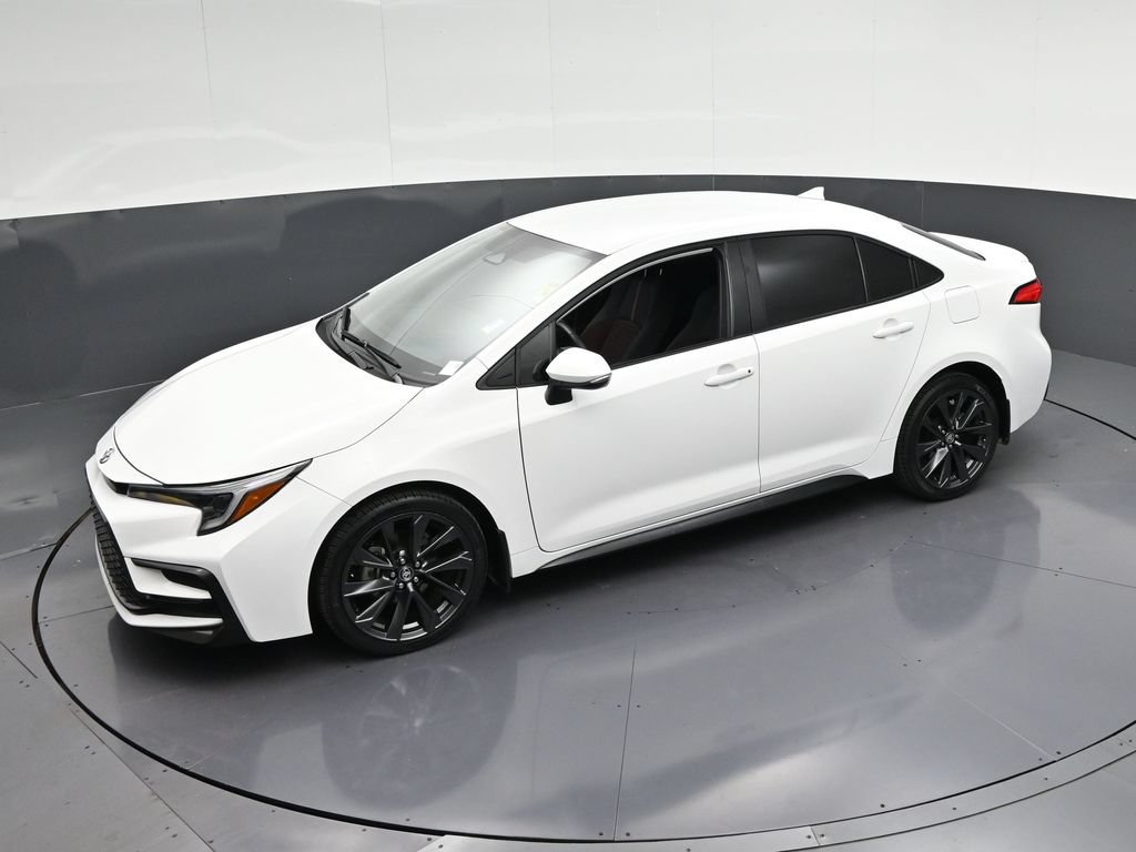Used 2024 Toyota Corolla SE FWD image 23