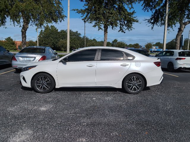 Used 2023 Kia Forte GT-Line w/ GT-Line Technology Package FWD image 3