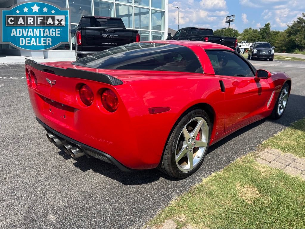 Used 2006 Chevrolet Corvette Coupe w/ Preferred Equipment Group RWD image 4
