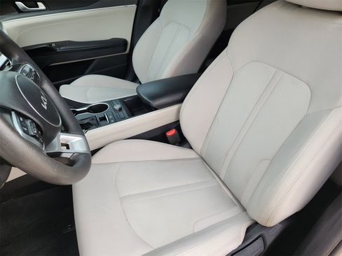 Used 2022 Kia K5 LXS image 23