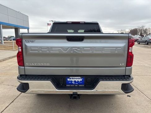Used 2025 Chevrolet Silverado 1500 LT image 8