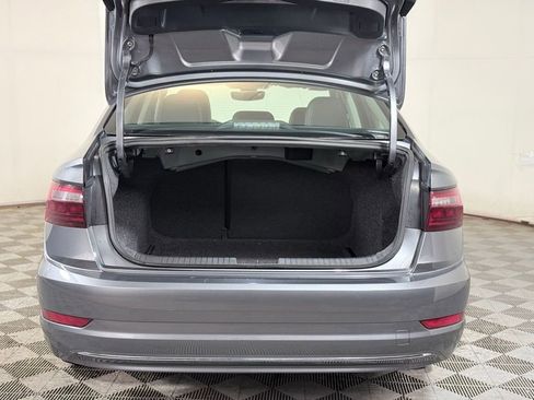 Used 2021 Volkswagen Jetta SEL image 6