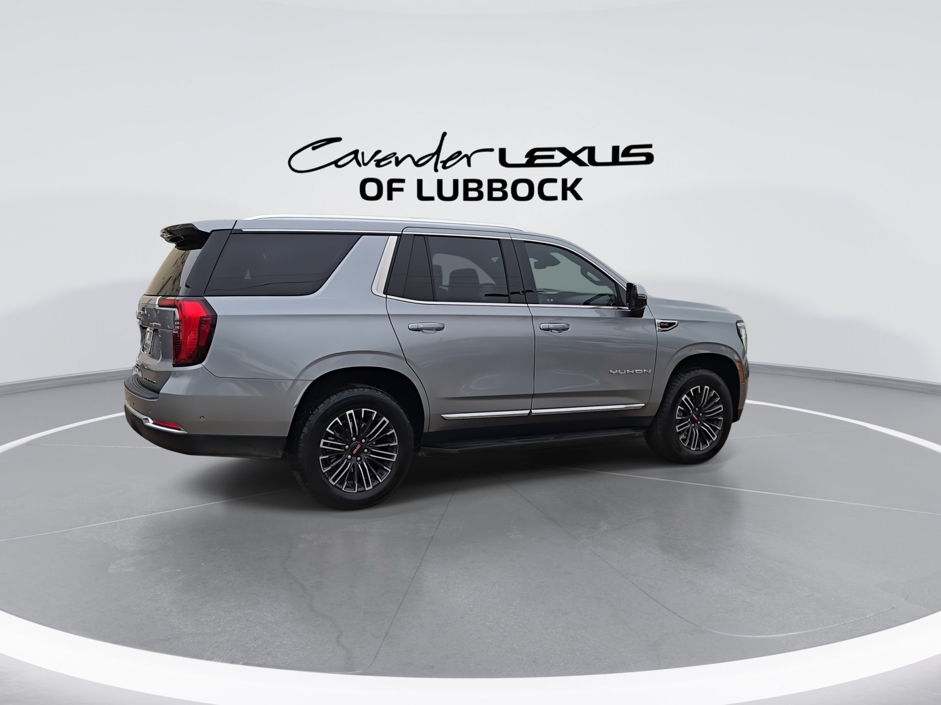 Used 2025 GMC Yukon Elevation w/ LPO, Floor Liner Package AWD/4WD image 8