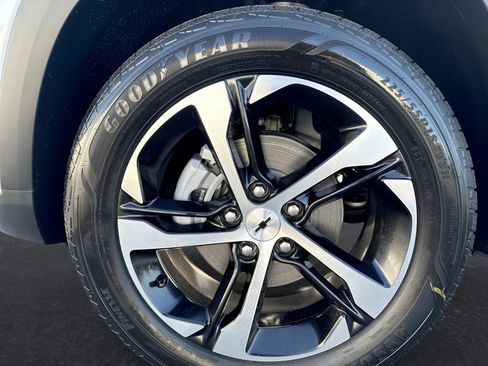 New 2026 Chevrolet Trax RS w/ Driver Confidence Package FWD image 37