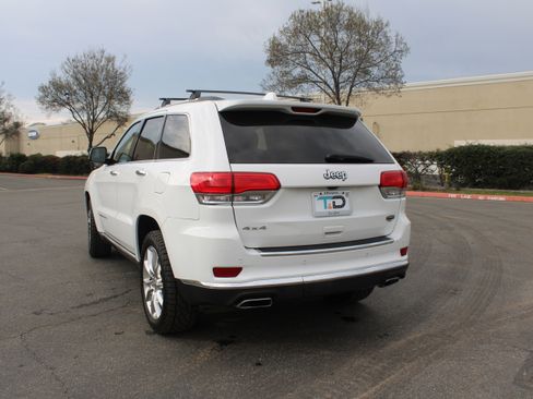 Used 2014 Jeep Grand Cherokee Summit image 12