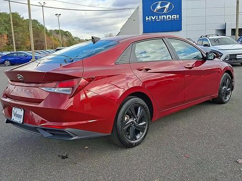 Certified 2023 Hyundai Elantra SEL w/ Cargo Package image 8