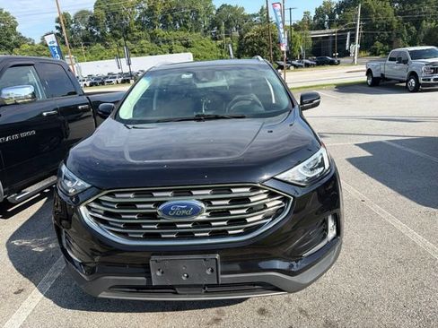 Used 2020 Ford Edge SEL w/ Convenience Package FWD image 2