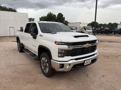 New 2026 Chevrolet Silverado 2500 LT w/ All Star Edition AWD/4WD image 8