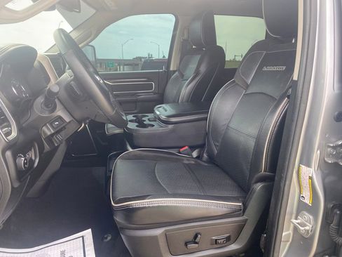 Used 2024 RAM 2500 Laramie AWD/4WD image 19