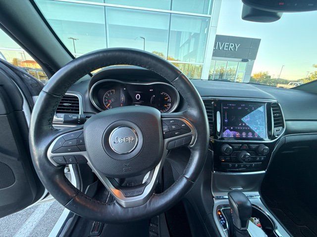 Used 2019 Jeep Grand Cherokee Limited w/ Luxury Group II AWD/4WD image 13