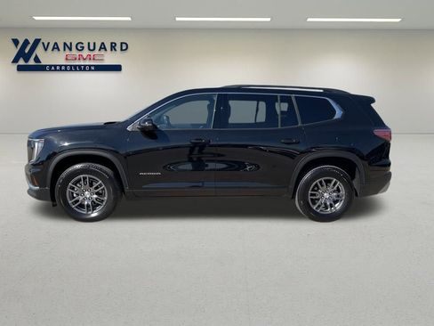 Used 2025 GMC Acadia Elevation image 2