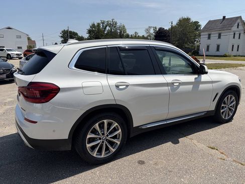 Used 2018 BMW X3 xDrive30i w/ Executive Package AWD/4WD image 11