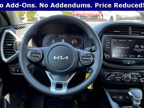 Certified 2023 Kia Soul LX image 7