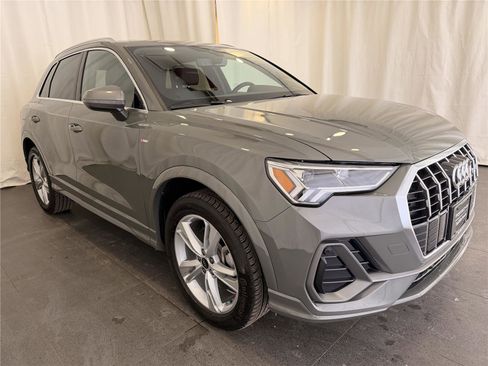 Used 2024 Audi Q3 2.0T Premium Plus image 7