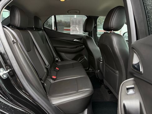 Used 2024 Buick Encore GX Sport Touring image 28