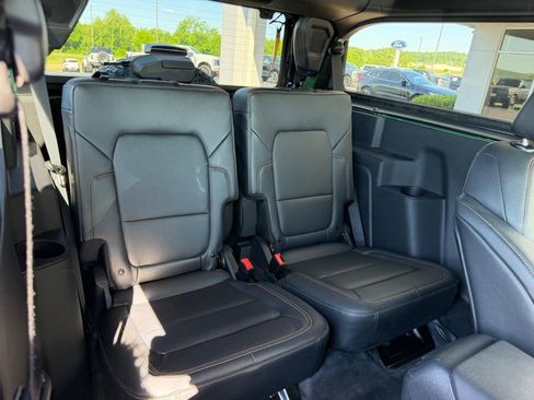 Used 2022 Ford Bronco Badlands AWD/4WD image 9