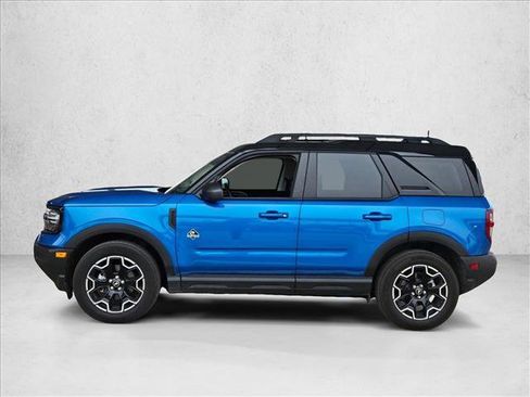 Used 2025 Ford Bronco Sport Outer Banks image 8