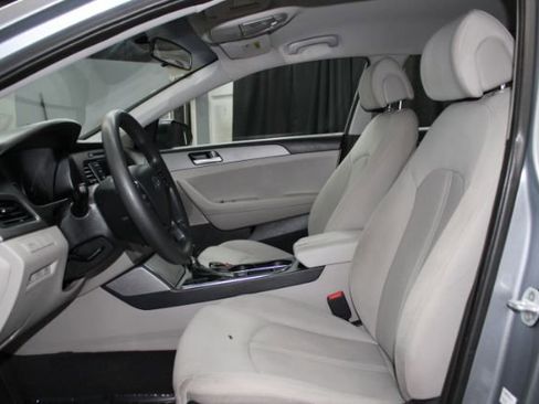 Used 2016 Hyundai Sonata SE image 10
