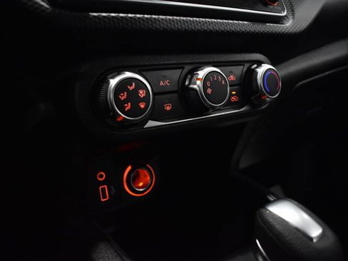 Used 2024 Nissan Kicks S image 22