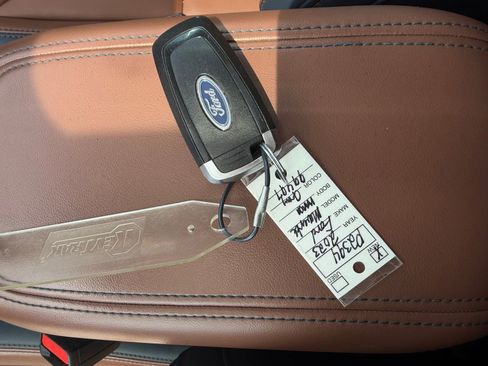 Used 2023 Ford Maverick Lariat w/ Lariat Luxury Package AWD/4WD image 24