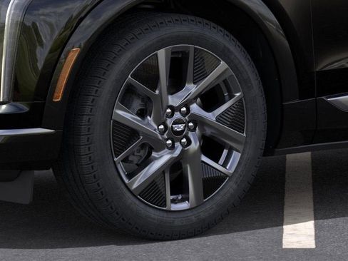 New 2026 Cadillac Optiq Luxury 1 image 9