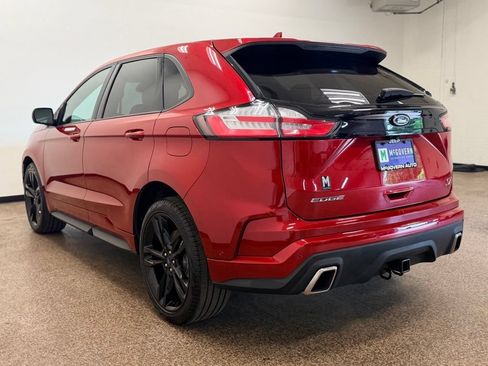 Used 2020 Ford Edge ST w/ Equipment Group 401A AWD/4WD image 3