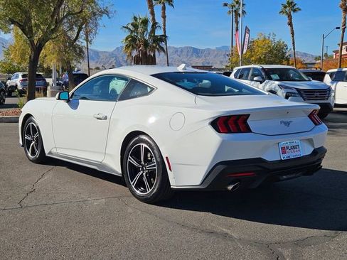 Used 2024 Ford Mustang Coupe RWD image 8