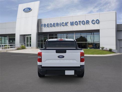 New 2026 Ford Maverick XL image 5