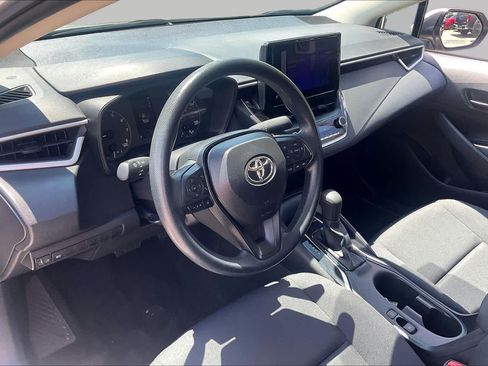 Used 2025 Toyota Corolla LE FWD image 15