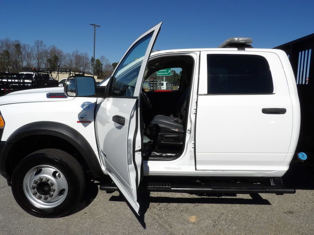 Used 2020 RAM 5500 Tradesman RWD image 13