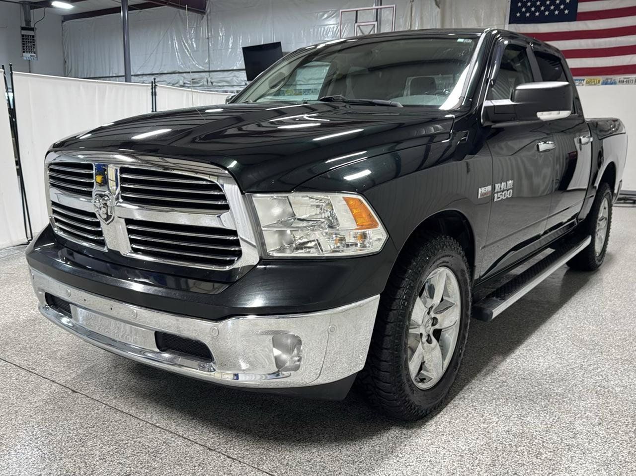 Used 2017 RAM 1500 Big Horn AWD/4WD image 3