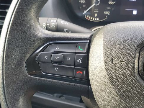 Used 2025 RAM ProMaster 2500 w/ Convenience Group FWD image 19