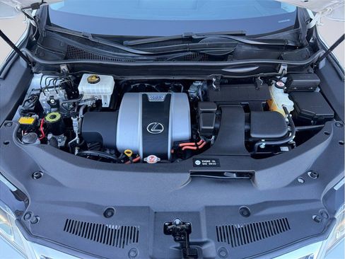 Used 2019 Lexus RX 450h AWD w/ Navigation Package image 8