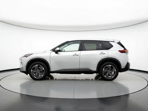 Used 2025 Nissan Rogue SV image 5