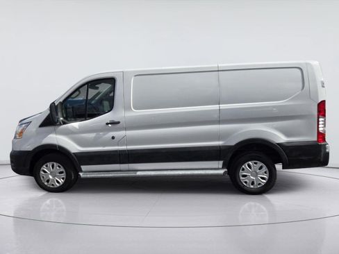 Used 2022 Ford Transit 250 Low Roof w/ Exterior Upgrade Package RWD image 5
