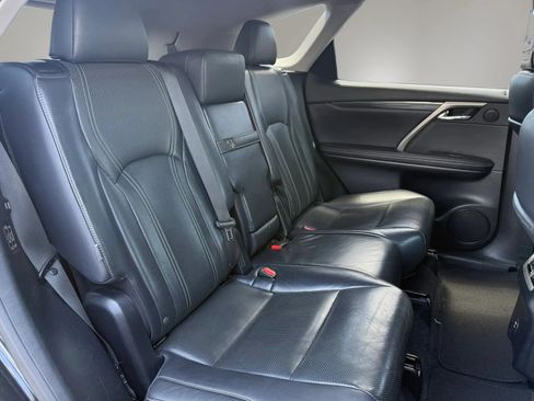 Used 2019 Lexus RX 350L AWD w/ Accessory Package image 39