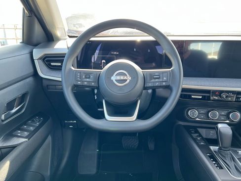 New 2026 Nissan Kicks S image 12